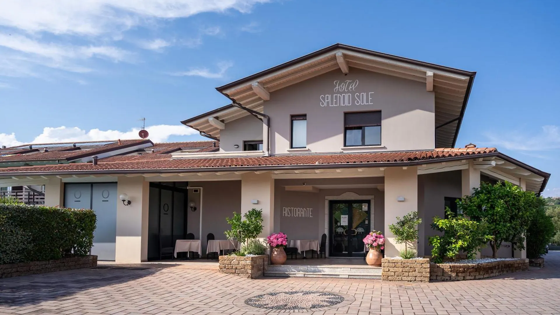 Spa Hotel Splendid Sole Manerba del Garda Italy