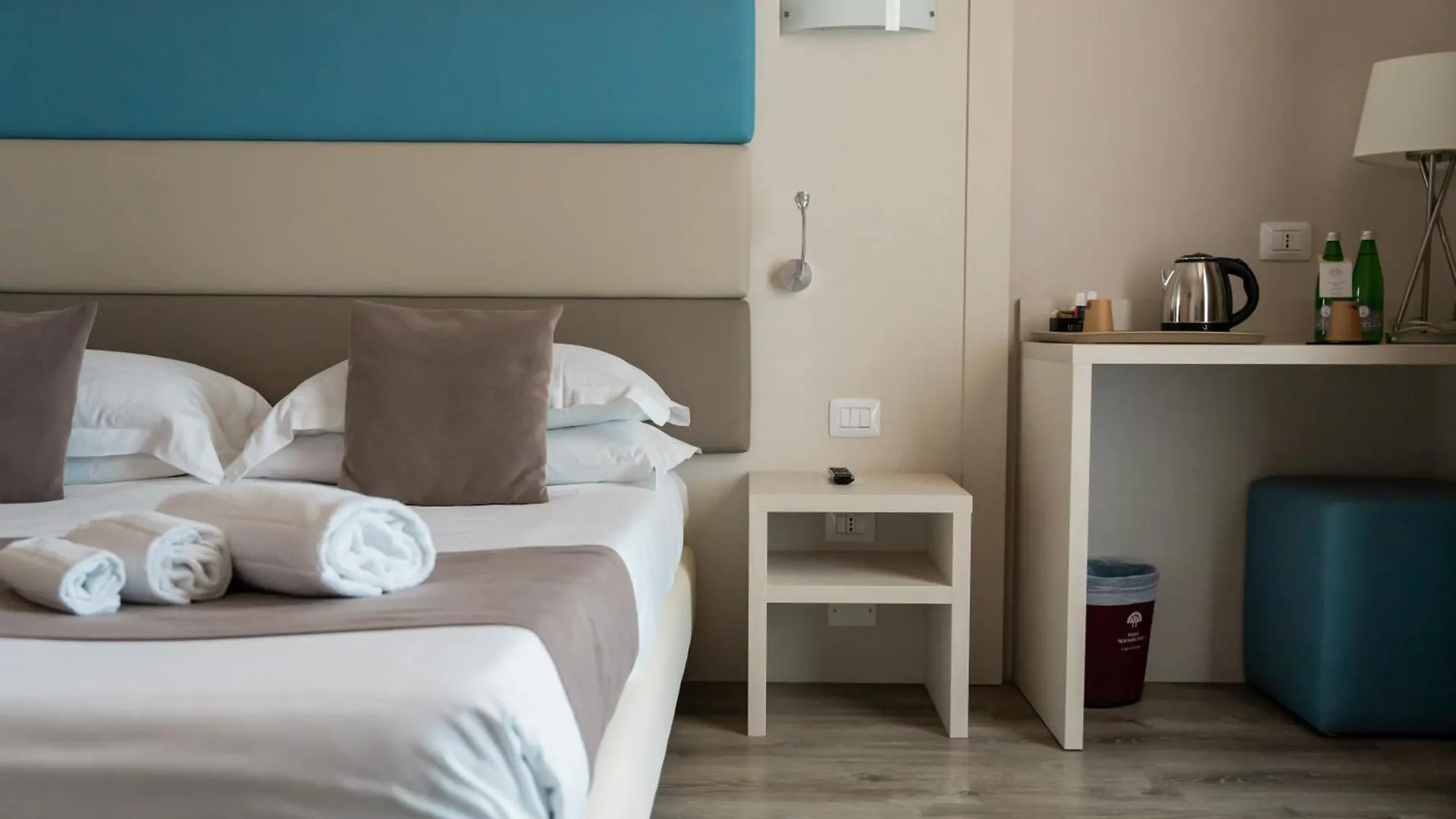 Spa Hotel Splendid Sole Manerba del Garda 4*,  Italy